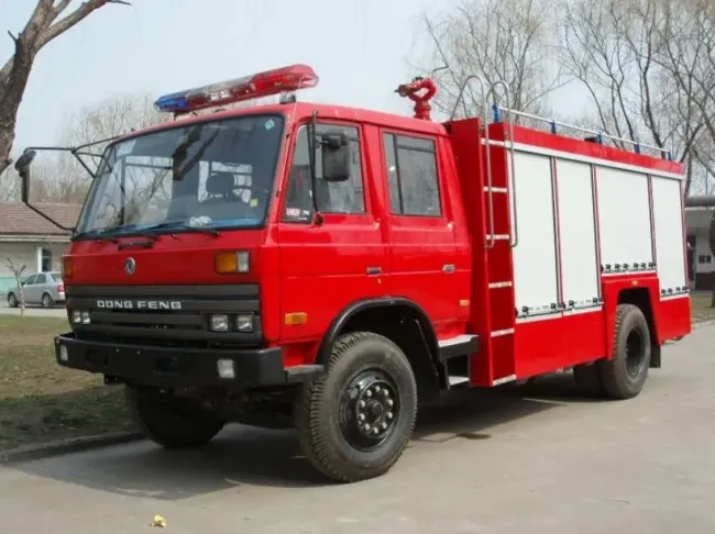 Dongfeng 5000L Water Tanker Fire Fighting Rescue Truck