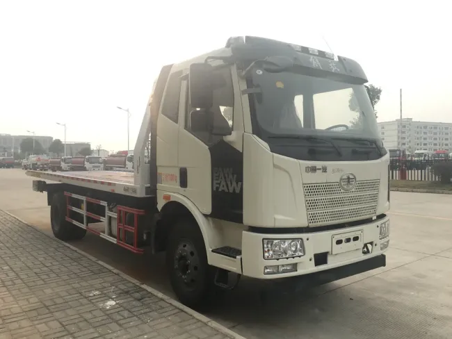 FAW 8ton 9ton 10ton Breakdown Recovery Flatbed Rescue Wrecker Towing Truck