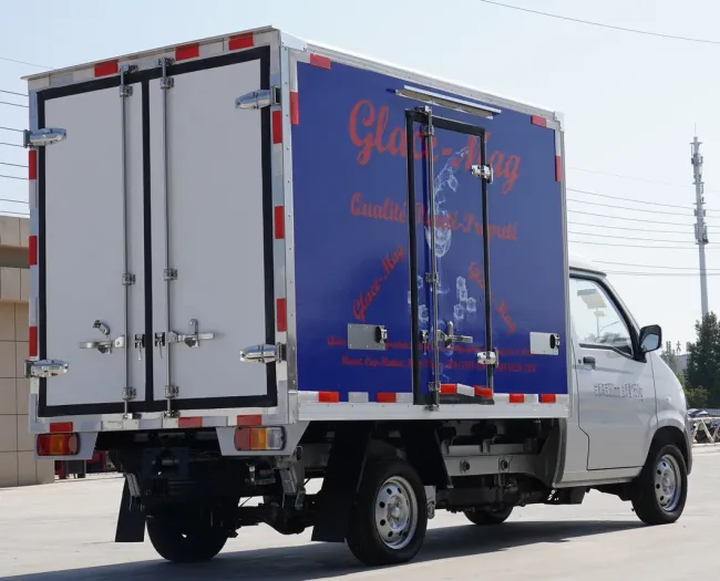 Foton Dongfeng JAC Jmc FAW HOWO 2tons 3tons 5tons 10tons 15tons 20tons Refrigerated Refrigerator Refrigeration Truck Thermo King Refrigerator Van Freezer Truck