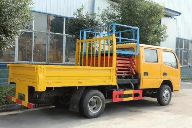Dongfeng 6 Wheeler 8m 10m 12m Scissor Hydraulic Truck Mounted Lifting Ladder