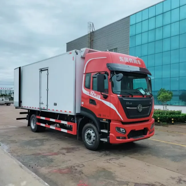 Foton Shacman Refrigerated Truck for Sale Refrigerator Mobile Photon Trucks Food Cold Frozen Food Delivery 4*2 Freezer Box Truck Electric Pickup in Stock