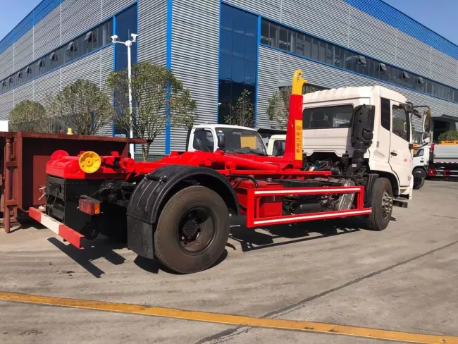 8-10 Cubic Meters Hook Swing Arm Garbage Truck