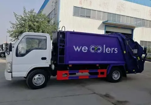Diesel Fuel Type Rear Loader Garbage Compactor Truck 5cbm Mini Refuse Collector