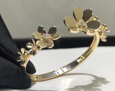 China New design for Van Cleef & Arpels bracelet clover 18k gold diamond for sale