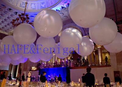 中国 2mの結婚披露宴のための導かれた気球の装飾200Wをつける膨脹可能なヘリウム クラブ 販売のため
