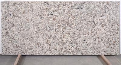 China Engineered Synthetic Mix Color Quartz Countertops 7 Mohs Hardness for sale