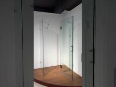 Elegant Corner Shower Enclosure With 8mm Tempered Glass And Hinge