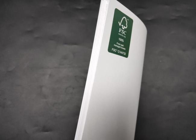 Couche Paper 80G 100G 110G High Glossy Couche Paper 100% Natural Wood Pulp For Certification