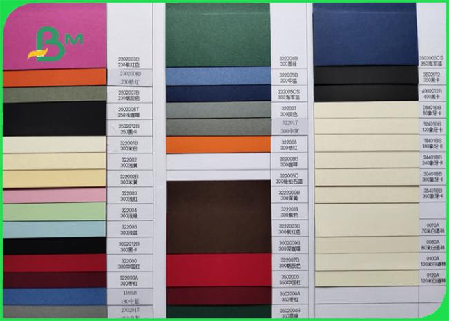 Colored Green Offset Paper FSC Pure Wood Pulp Colored Green Offset Paper Color Designated 70CM 100CM
