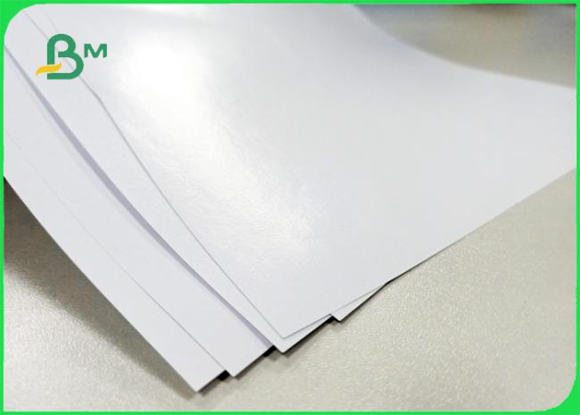 Food grade 70 / 78 gsm with 10 / 15gsm PE non-stick food woodfree paper in roll 01 Food grade 70 / 78 gsm with 10 / 15gsm PE non-stick food woodfree paper in roll