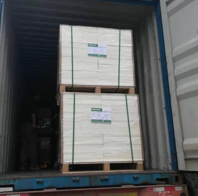 390gsm White Blotting Board 0.7mm Thick Uncoated Coaster Paper Sheet 400 * 580mm 390gsm White Blotting Board 0.7mm Thick Uncoated Coaster Paper Sheet 400 * 580mm