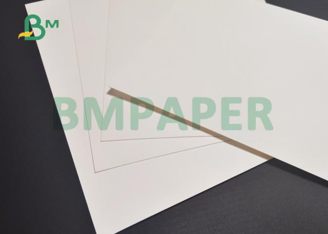 Safe 300gr + 18g PE Coated Paper For Lunch Packages 70cm 90cm Eco - Friendly Safe 300gr + 18g PE Coated Paper For Lunch Packages 70cm 90cm Eco - Friendly