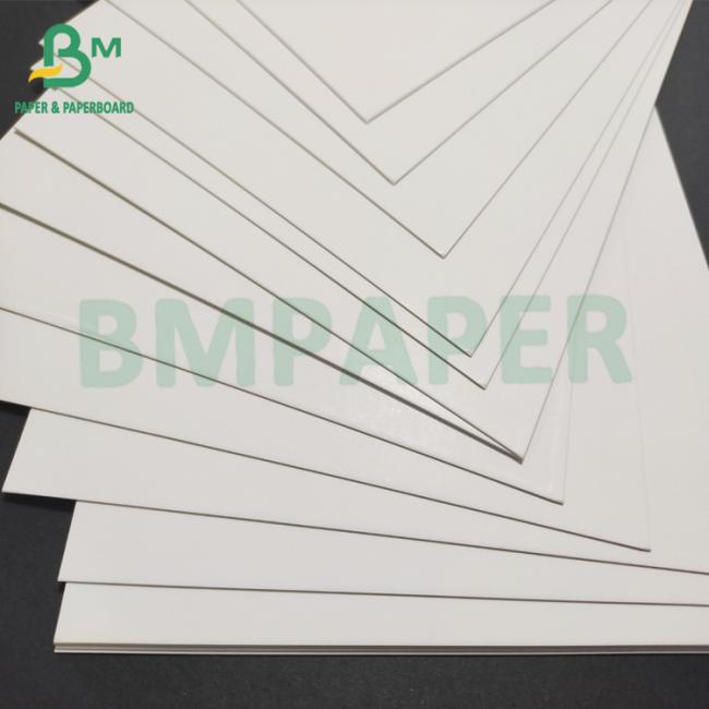 White 215g - 250g Coated Cigarette Packs Paperboard Strong Formation White 215g - 250g Coated Cigarette Packs Paperboard Strong Formation