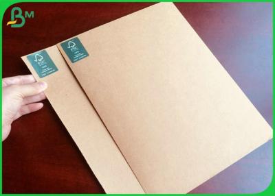 Chine Le FSC a certifié le panneau de revêtement de 250GSM Brown Papier d'emballage pour faire la boîte d'emballage de bijoux à vendre