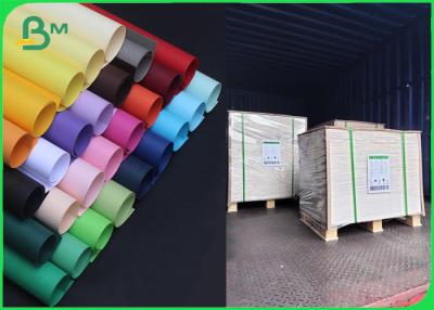 China hoja de papel de tarjetas coloreada papel grueso del tamaño del papel A1 de 180gsm Bristol en venta