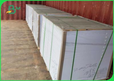 Chine de la taille 200um papier synthétique A4 de finition blanche lumineuse pour l'impression de documents à vendre