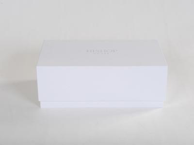 Chine Boîte-cadeau magnétiques de carton de paquet plat de boîte-cadeau de fermeture de carton simple de cadeau à vendre