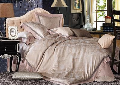 Китай Постельные принадлежности домашнего тканья Silk устанавливают свет - пурпуровые лоскутное одеяло/крышка Pillowcase/Duvet продается