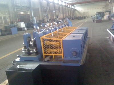 China La cadena de producción auto de la tubería de acero jaula del aro endereza el tubo rectangular en venta