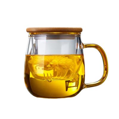 China Bamboo Cover Clear Glass Tea Cup With Infuser , Hand Blown Office Tea Maker for sale