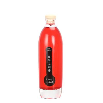 China Stocked Clear Crystal Fruit Water Bottle , Cocktail / Wine Drinking Glass Bottle for sale