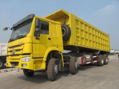 China El camión volquete del isuzu de SINOTRUK Howo 8×4 70 toneladas carga el modelo ZZ3317N4667A de la caja de la descarga 30CBM en venta