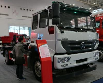 China Mini SINOTRUK STEYR Six Wheel Heavy Duty Dump Truck 4X2 50km / H Max Driving Speed for sale