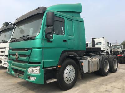 China 371hp SINOTRUK HOWO 6*4 Prime Mover Truck White Color Diesel Engine for sale