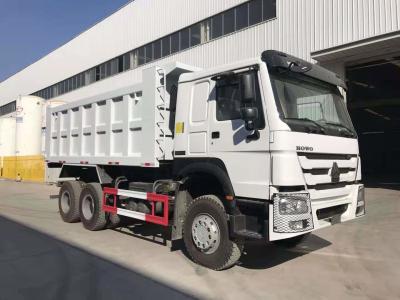 China SINOTRUK Howo 6x4 3 Axle Dump Truck 30 toneladas que carregam o caminhão basculante resistente Tipper Truck à venda