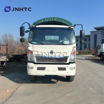 China White HOWO Military Truck 4X4 For Soldier Transport for sale