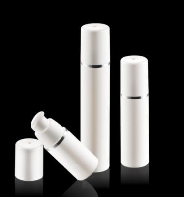 China 30Ml 50Ml Custom Glass Airless Cosmetic Bottles Pump Sprayer ISO90001 Certified for sale