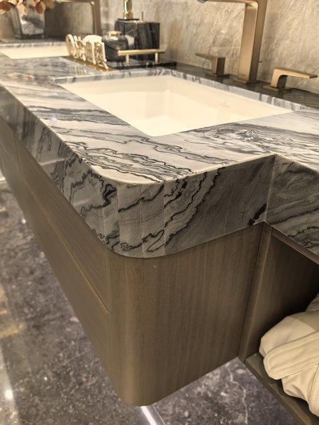 Fadior Luxe Arc â Stainless Steel Bathroom Vanity With Woodgrain Doors & Quartz Top - feature detail