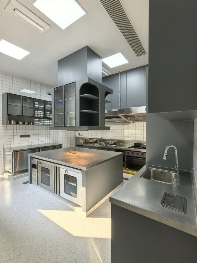 Fadior Full Stainless Steel Kitchen Cabinet - Commercial-Grade, Dark Gray & Stainless Steel Finish, Professional Layout - Kitchen Cabinet detail view 4