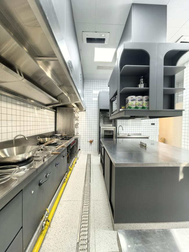Fadior Full Stainless Steel Kitchen Cabinet - Commercial-Grade, Dark Gray & Stainless Steel Finish, Professional Layout - Kitchen Cabinet detail view 3