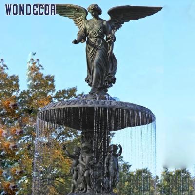 Chine Madame vert-foncé Angel Bronze Fountain Statues de sculpture en fontaine d'eau à vendre
