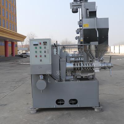 China Máquina del expulsor del aceite de mostaza del sésamo del tornillo de la capacidad grande con el filtro de vacío en venta