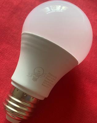 China 9W Super Bright Led Energy Saving Light Bulb Constant Current For Home Use for sale