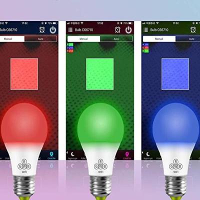 China El bulbo del LED Smart RGB controló por el App móvil para KTV a través de WIFI o de los dientes azules en venta