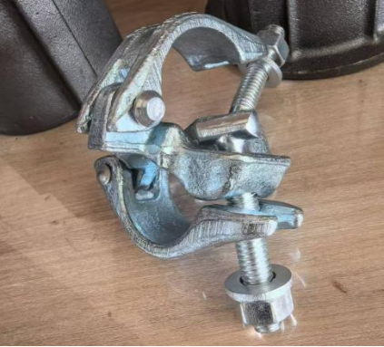 British type double coupler for scaffolding connecting two steel tubes vertically