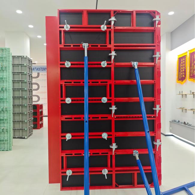 Reusable aluminum frame formwork system
