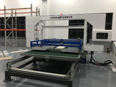 Китай Полностью автоматическая горизонтальная машина отрезка КНК полистироля автомата для резки пены ПУ продается