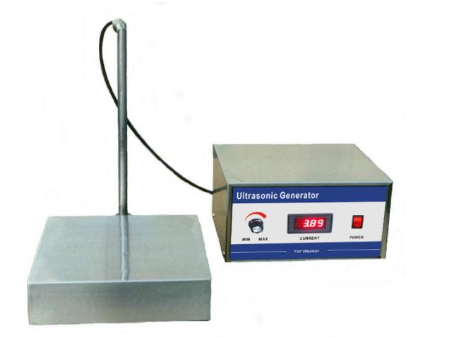 Immersible ultrasonic transducer pack