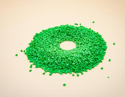 China Green RPET Granules With Melting Point 235-260℃ IV0.50-1.1 for sale