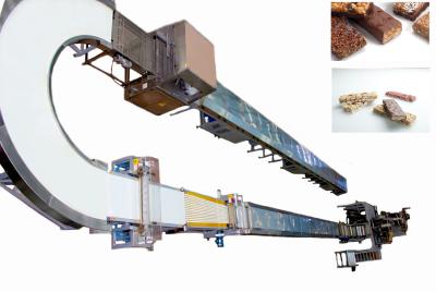 China Papa Industrial Chocolate Bar Production Line / Automatic Crunch Candy Bar Line en venta