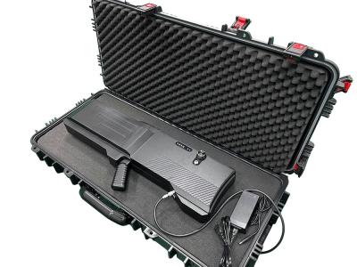 China 400mhz to 6ghz drone signal jammer gun anti-drone system 3.5kg weight for sale