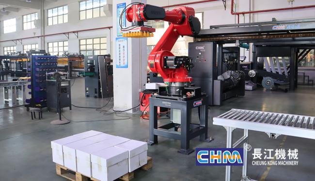 Front view of CHM-Stacking Machine robot