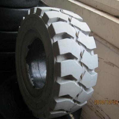 China Professional 18X7 8 Forklift Tires Solid Resilient Tyres CE ISO9001 Certification for sale
