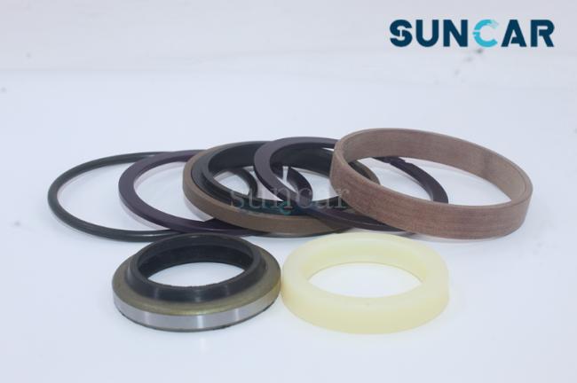 Detailed view of cylinder seal components