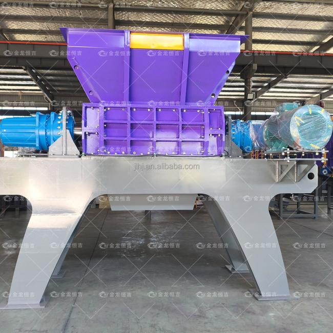 Double-shaft industrial shredder machine