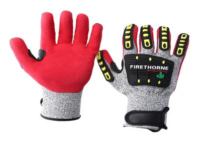 China HPPE Liner Mechanic Impact Resistant Work Gloves 13 Gauge CE Approved for sale